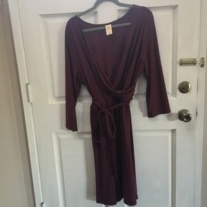Faded Glory Deep V Purple stretch dress with waist tie